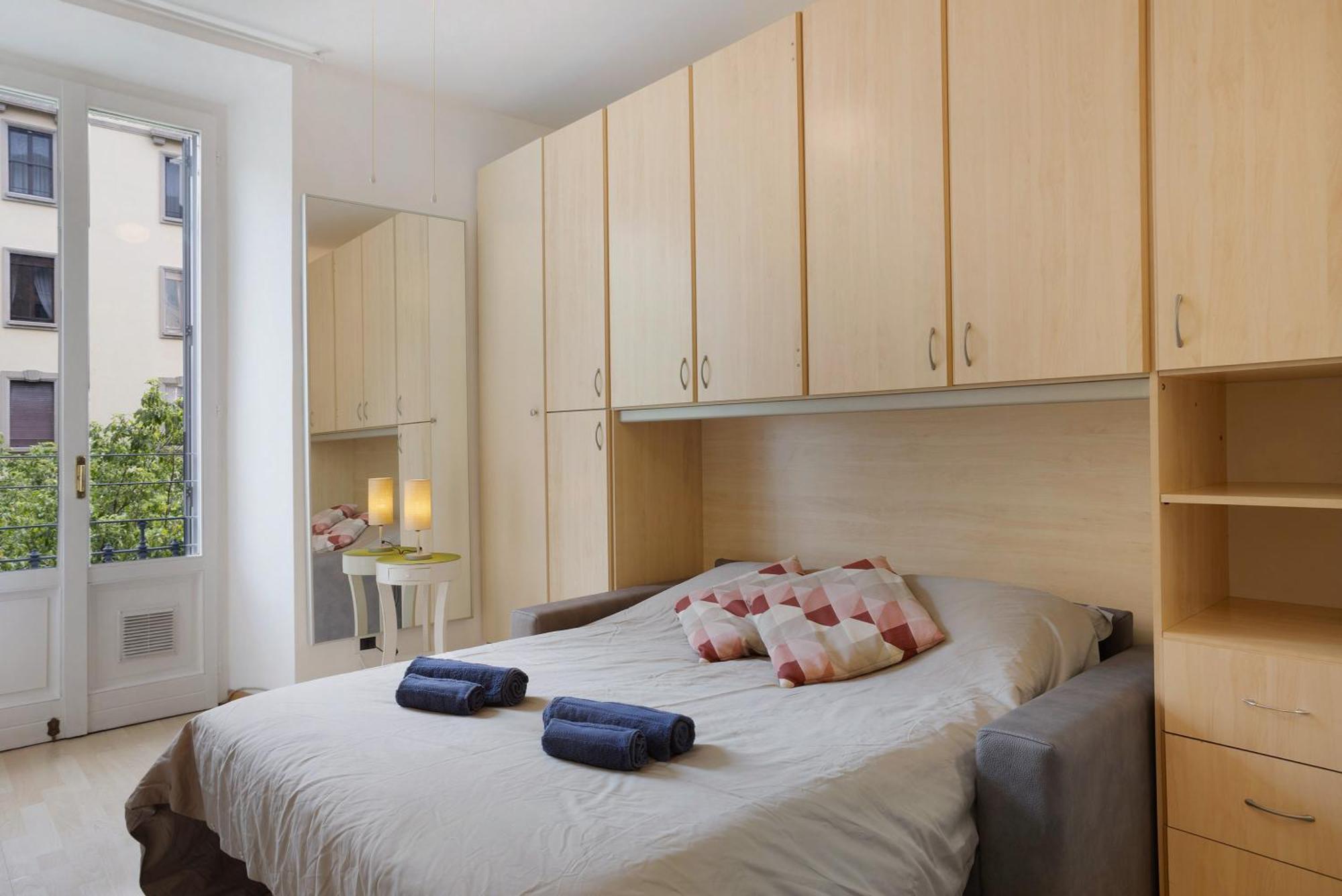 Comfort Apartment - Duomo, San Siro Milan Bagian luar foto